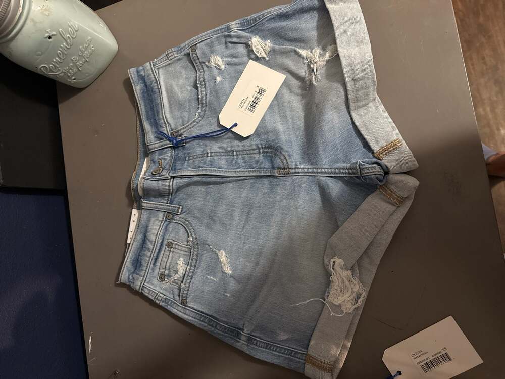 Eunina Olivia Ultra High Rise Mom Short Size S